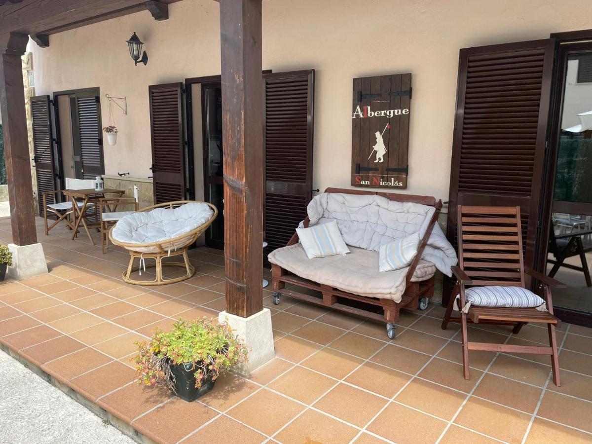 Albergue San Nicolas Larrasoana Eksteriør billede